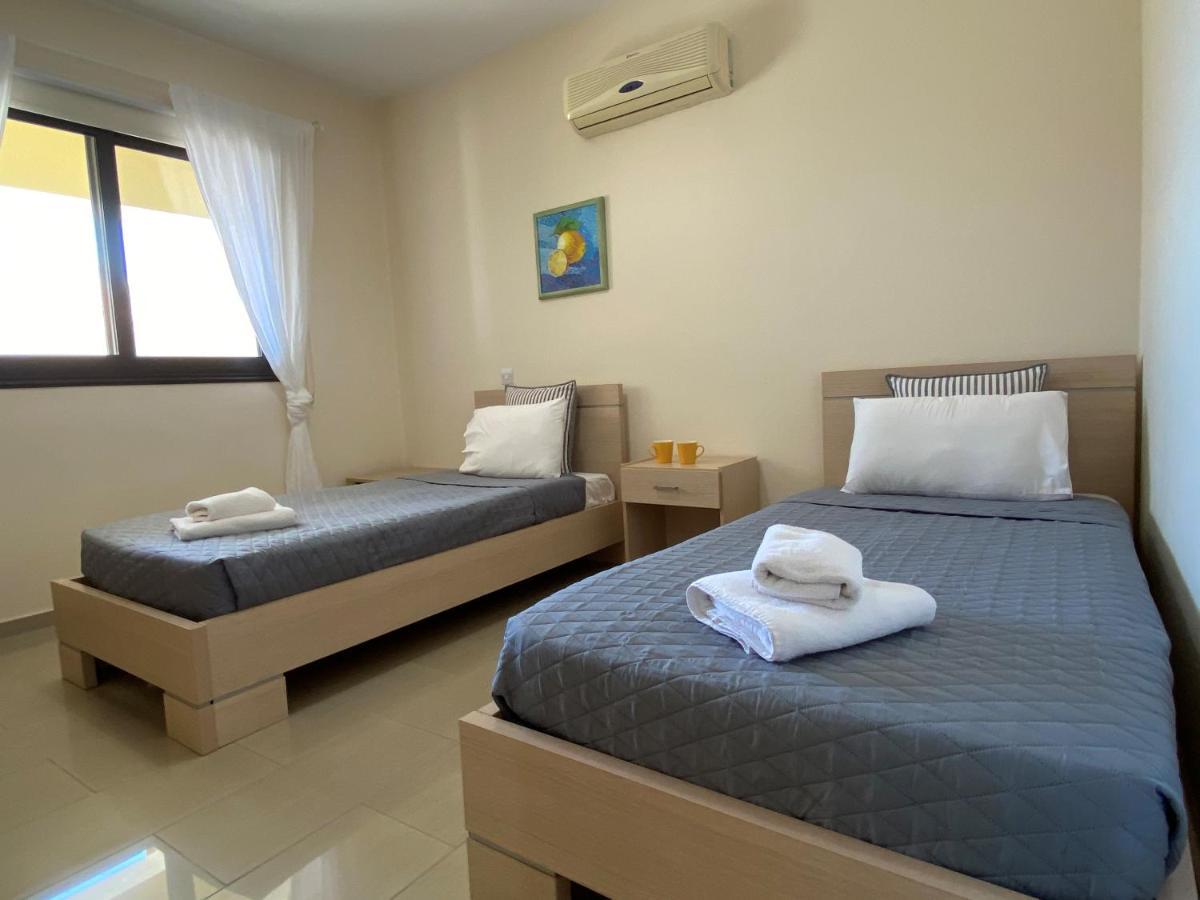 Kyklades Resort & Spa Paralimni Exterior photo